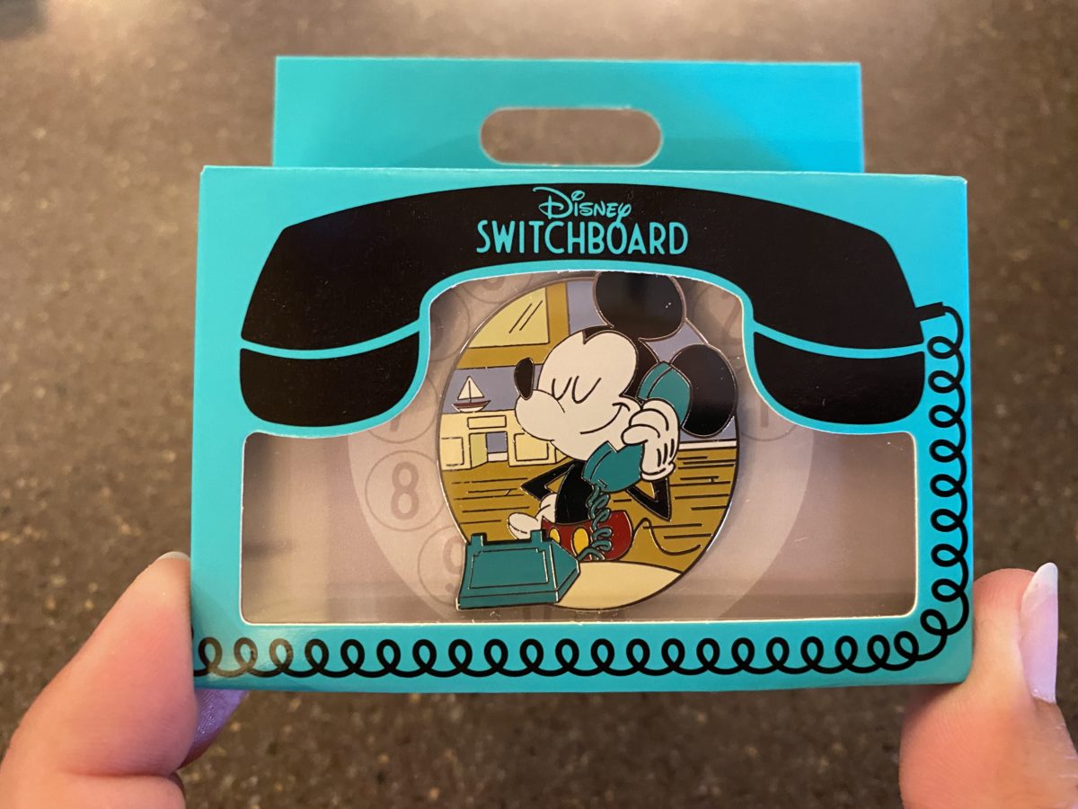 switchboard-reveal-and-conceal-limited-release-mystery-pin-mickey-mouse-magic-kingdom-01082021-3118418