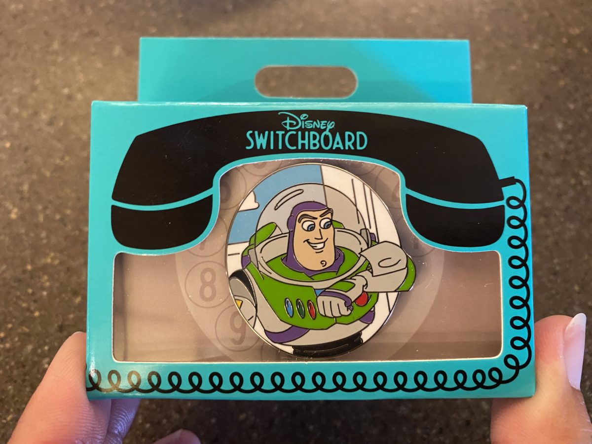 Switchboard-reveal-and-hide-limited-publication-mystery-pin-buzz-Lightyear-Magic-Kingdom-01082021-9298663