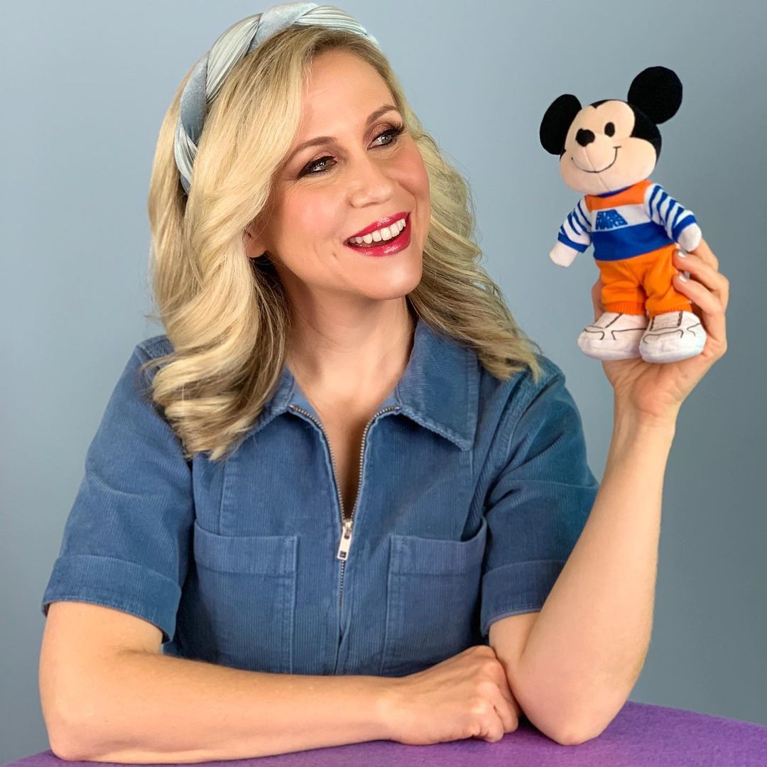 ashley-eckstein-nuimos-2-4360863