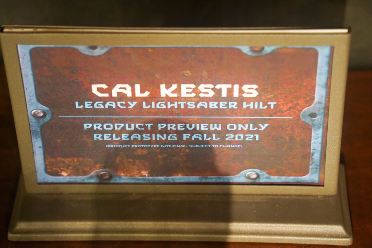 cal-kestis-legacy-lightsaber-hilt-sign-reveal-6261403