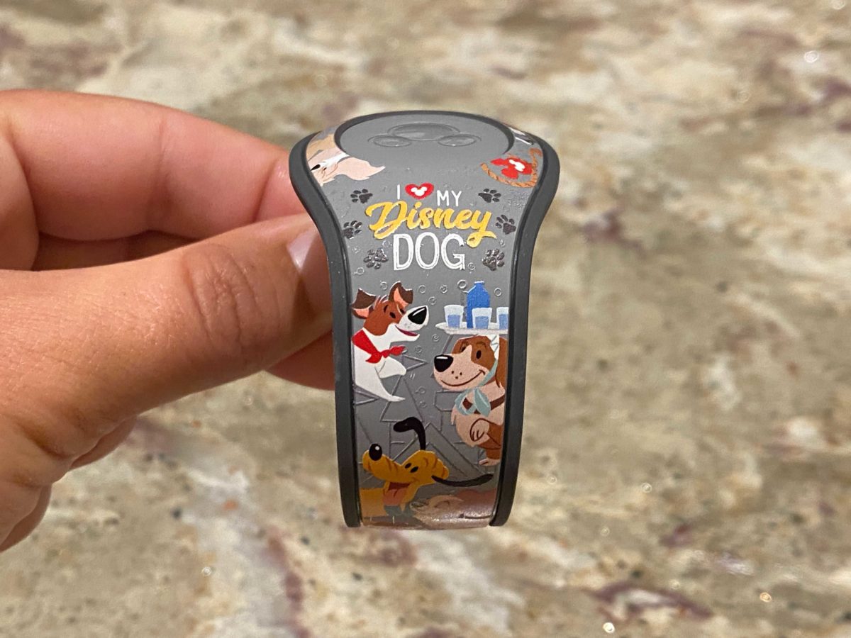 disney-dogs-magicband-16