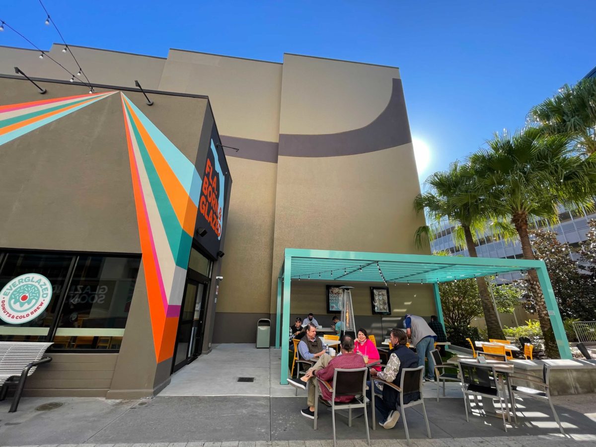 everglazed-exterior-shots-patio_4