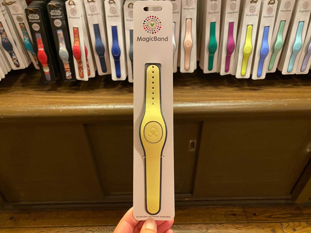 pastel-yellow-magicband-1