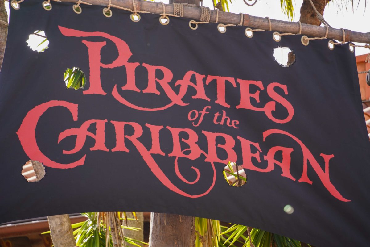 pirates-of-the-caribbean-new-sign-4-4312541