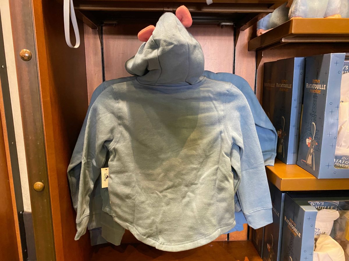 remys-ratatouille-adventure-merchandise-23