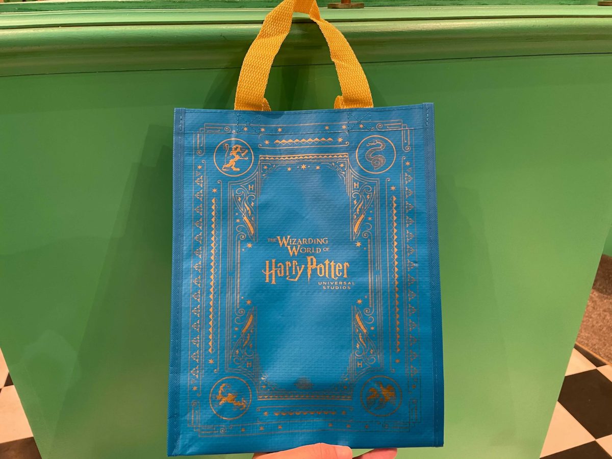 universal-wizarding-world-harry-potter-reusable-shopping-bags-12-8978485