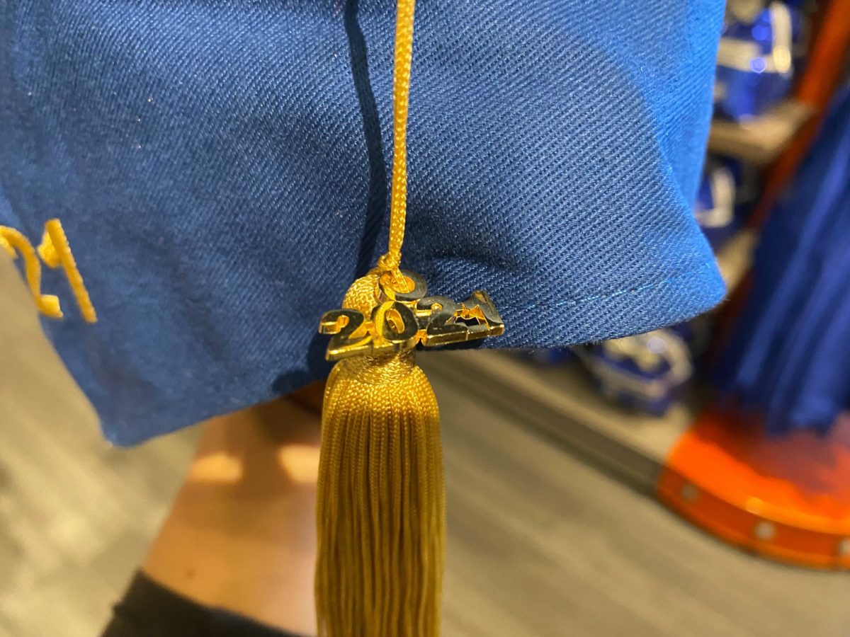 2021-graduation-cap-1