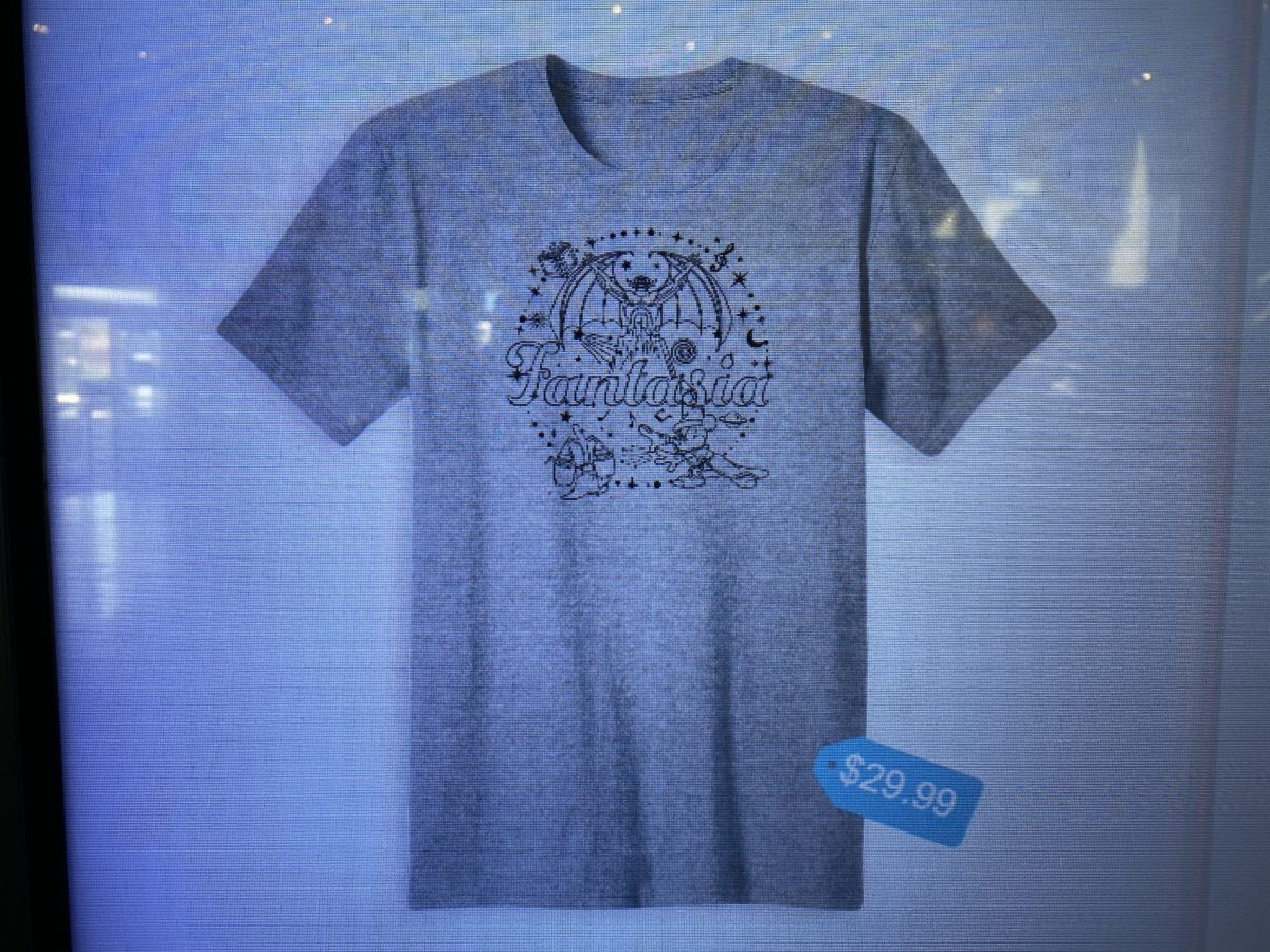 fantasia-made-shirt-kiosk-magic-kingdom-02042021-1392227