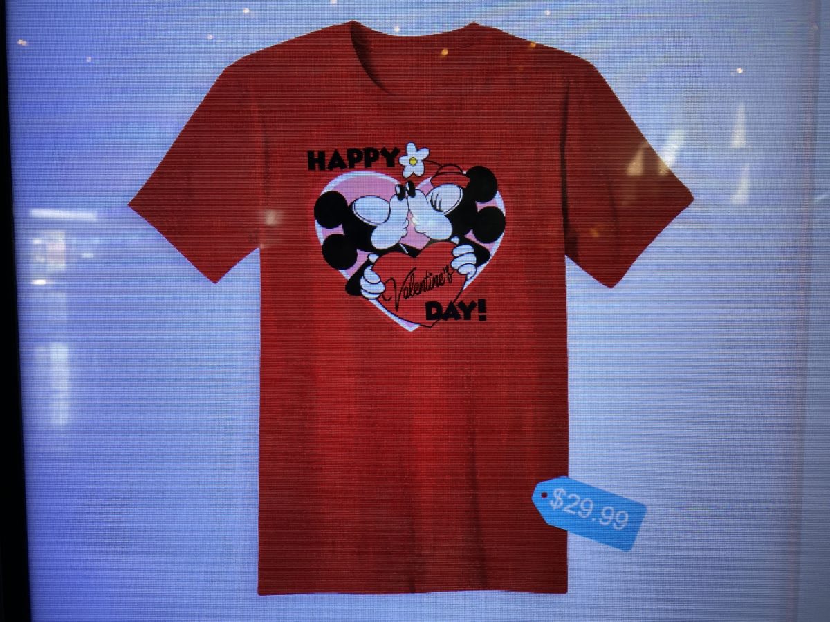 happy-valentines-day-mickey-minnie-heart-made-shirt-kiosk-magic-kingdom-02092021-9961691