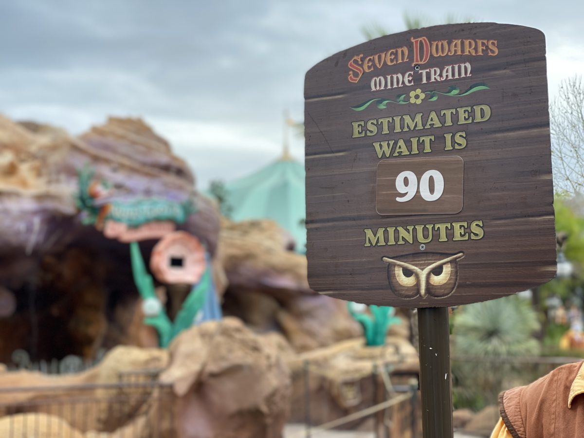 seven-dwarfs-mine-train-long-line-wait-time-sign-actual-wait-time-120-minutes-magic-kingdom02172021-5187793