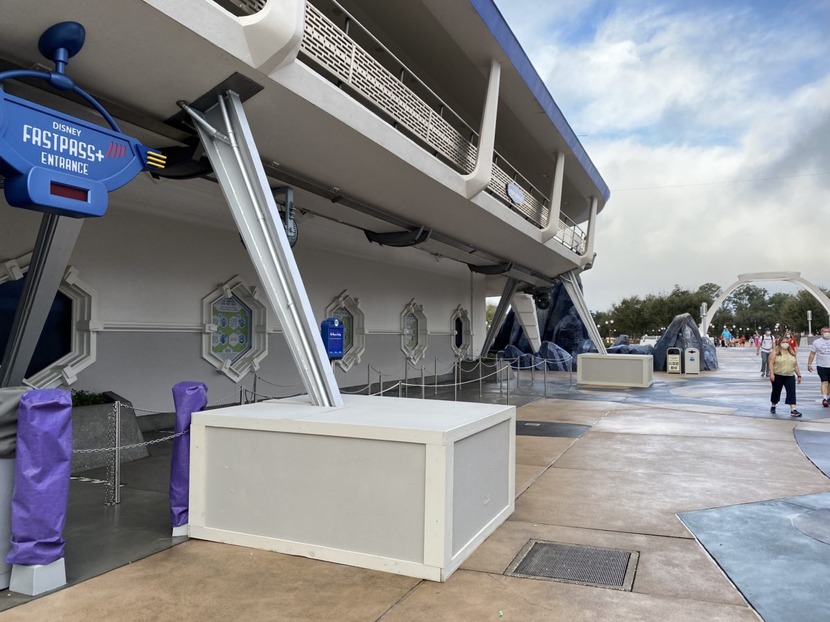 tomorrowland-supports-construction-boxes-no-change-magic-kingdom-02092021-4242251