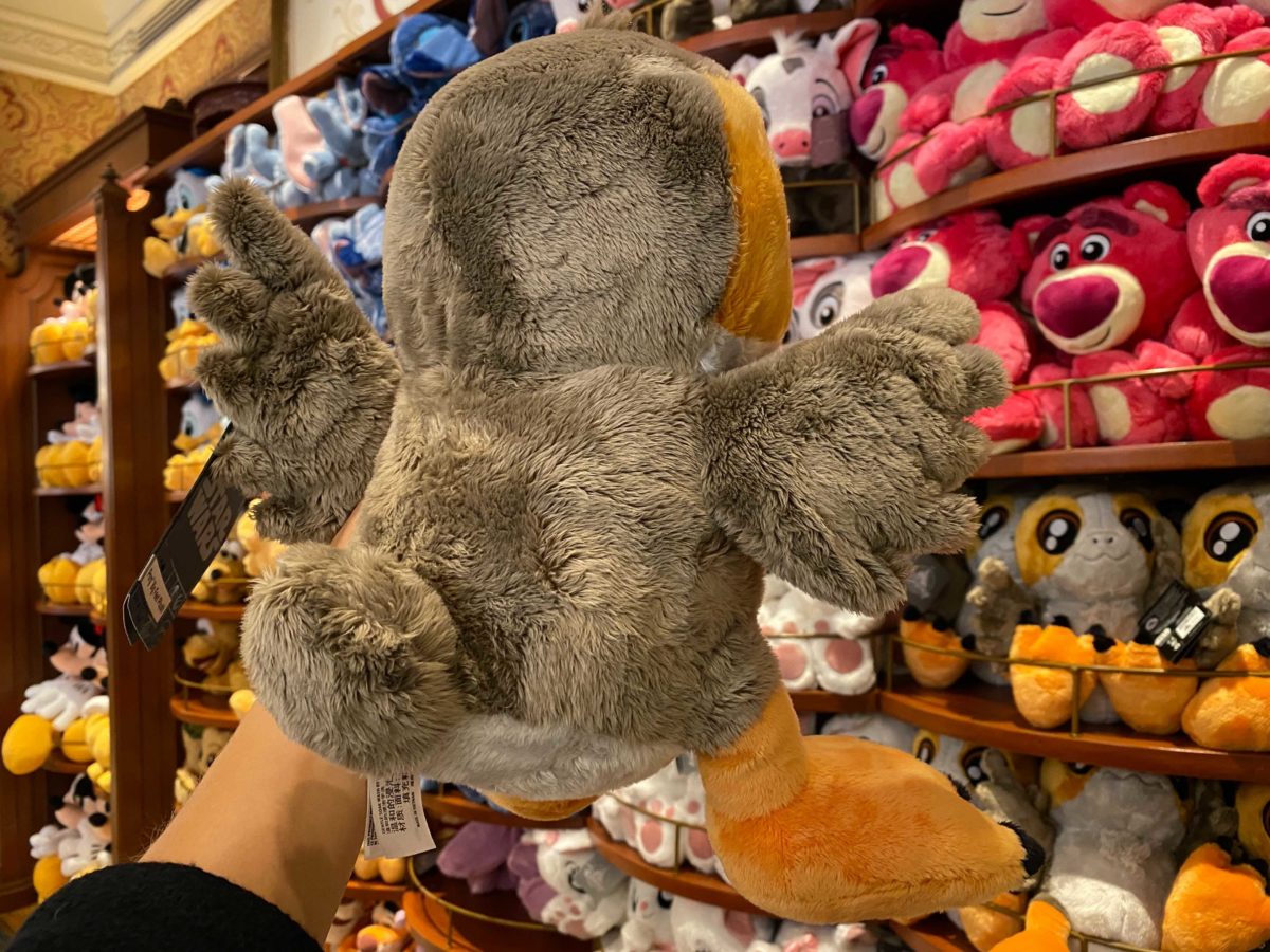 big feet porg plush