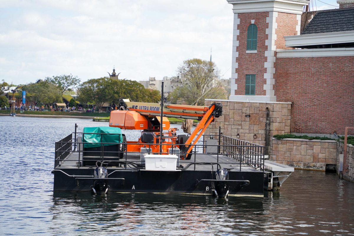 construction-barge-87