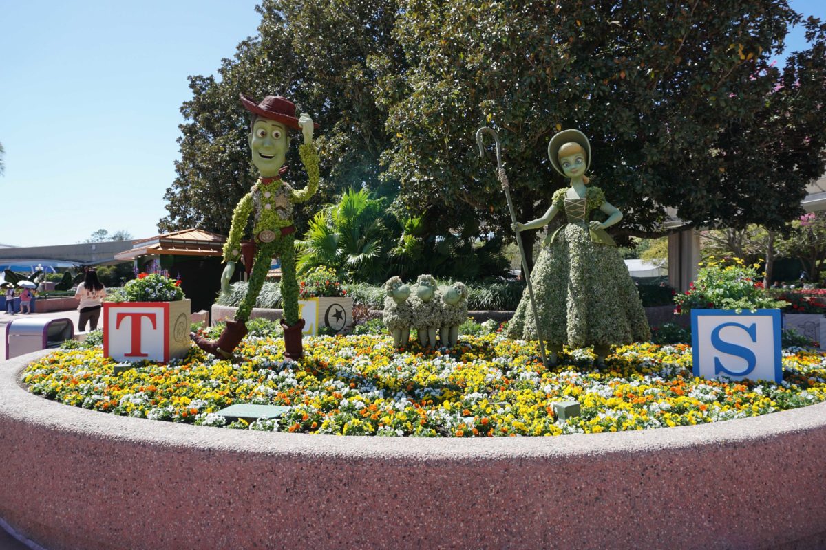 epcot-flower-and-garden-topiaries-55
