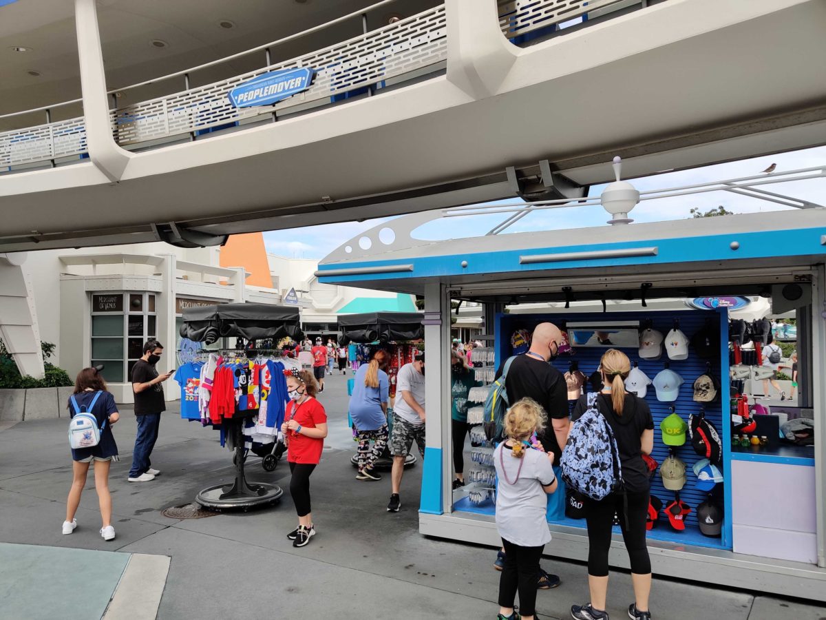 geigers-tomorrowland-kiosk-2846716