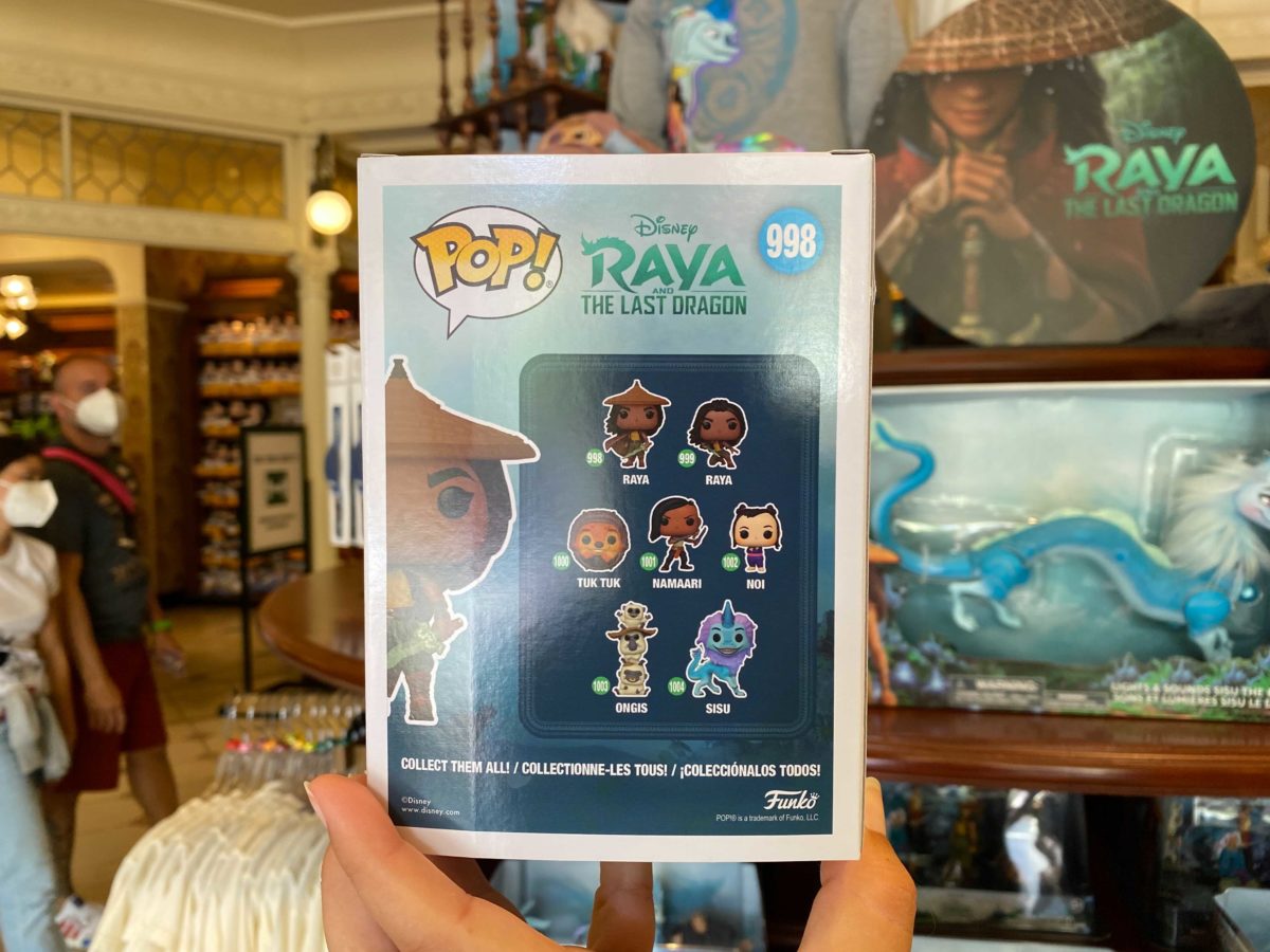 raya-merchandise-76