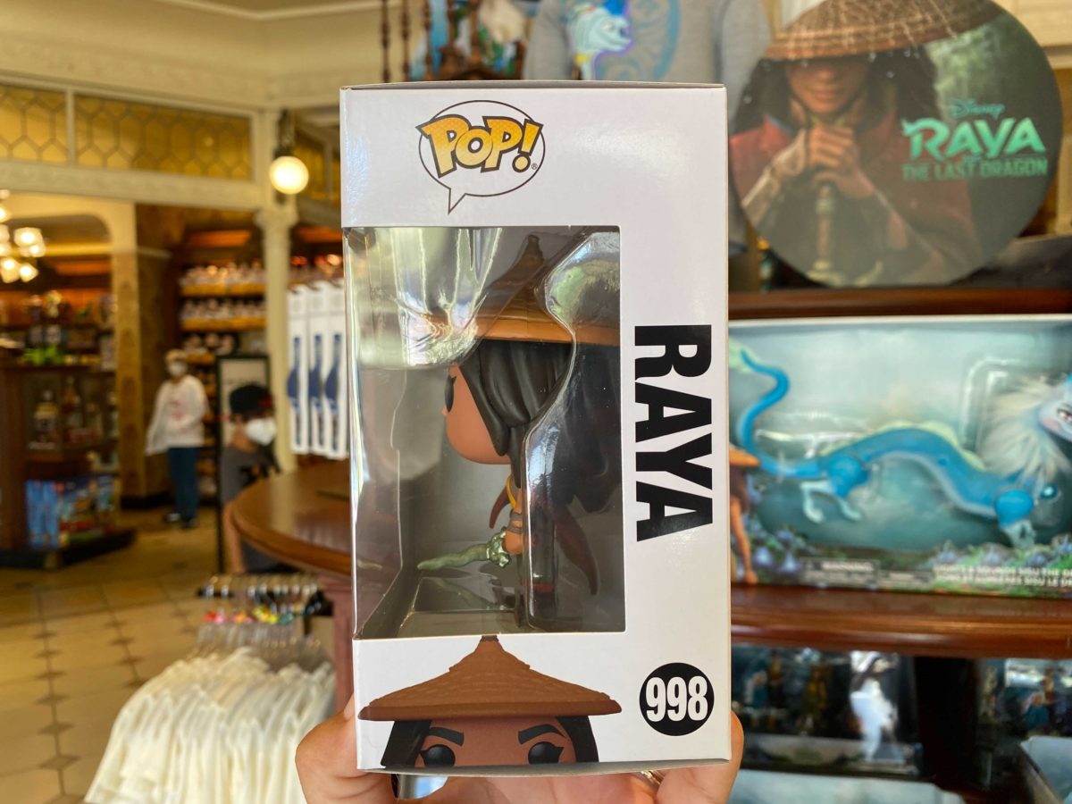 raya-merchandise-77