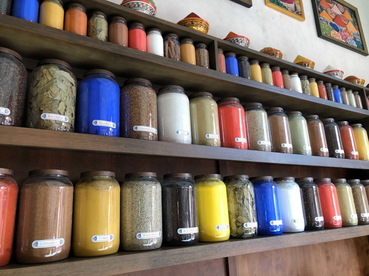 spice-road-table-display-3