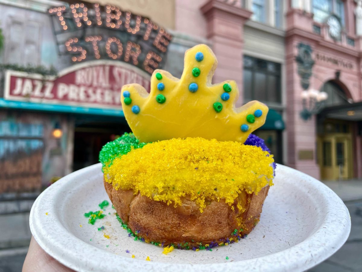 universal-mardi-gras-king-cake-review-2021-6-9890807