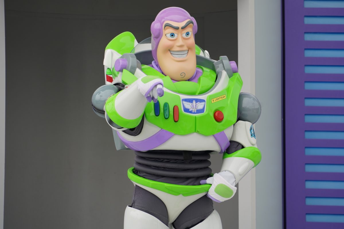 buzz-lightyear-in-tomorrowland-3-6-21-2037822