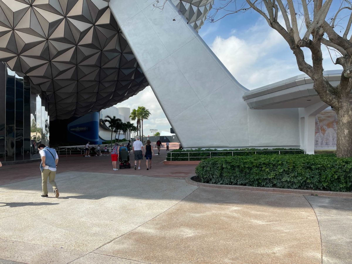 epcot-pavement-work-5-4126763