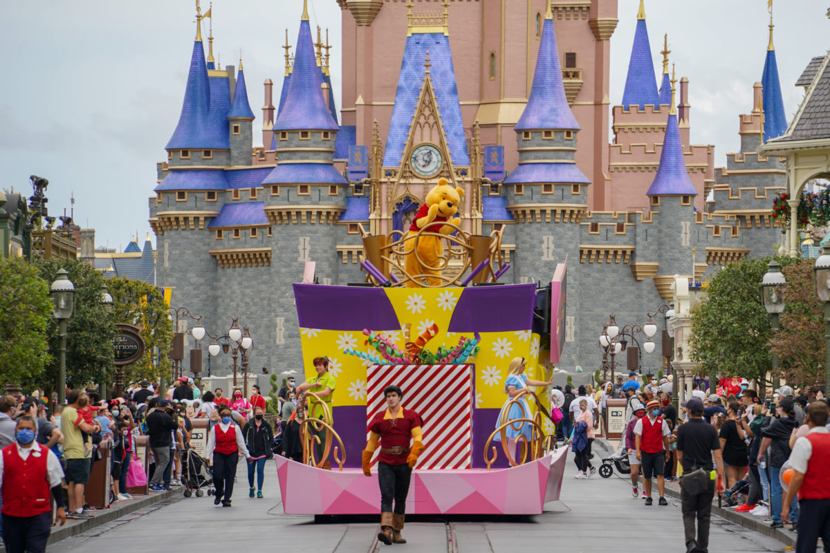 fantasyland-friends-cavalcade-3-6-21-1-9117311