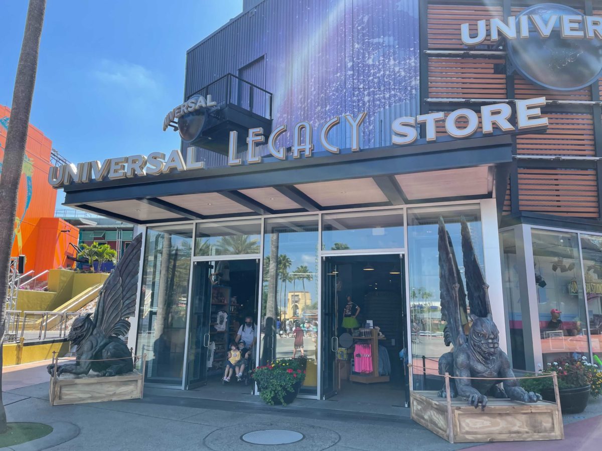 universal-legacy-store