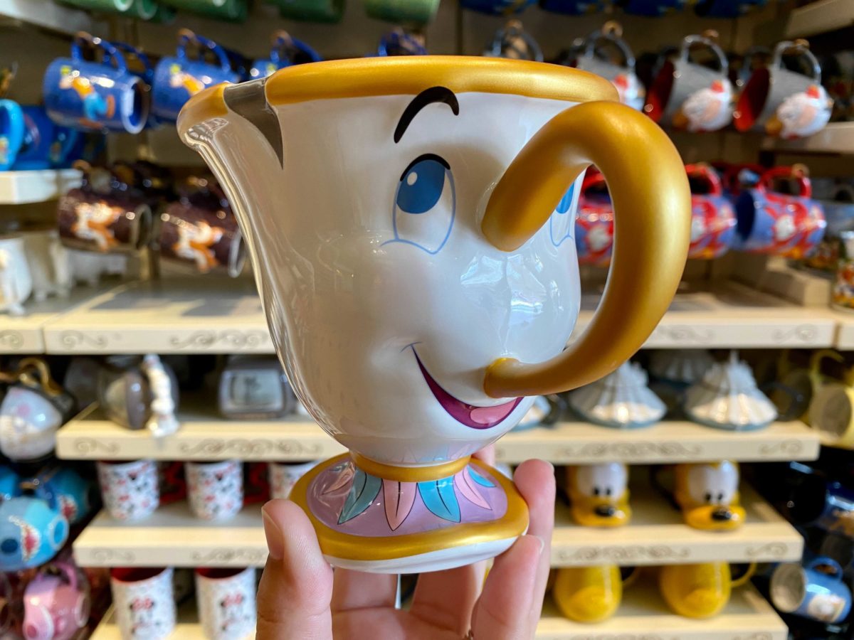 chip teacup mug