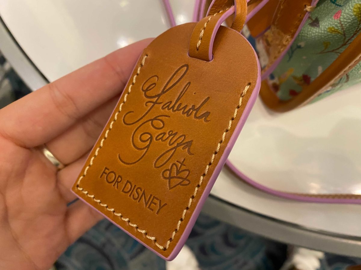 PHOTOS: FIRST LOOK at the NEW Robin Hood Dooney & Bourke Disney Bags!