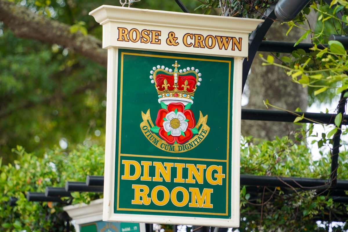 rose-crown-dining-room-reopens-3-21-21-1-4883674