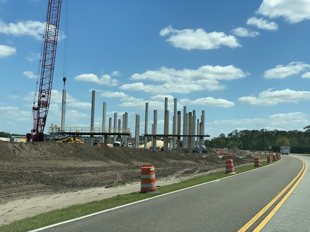 world-drive-construction-progress-first-horizontal-beams-magic-kingdom-03122021-5233867