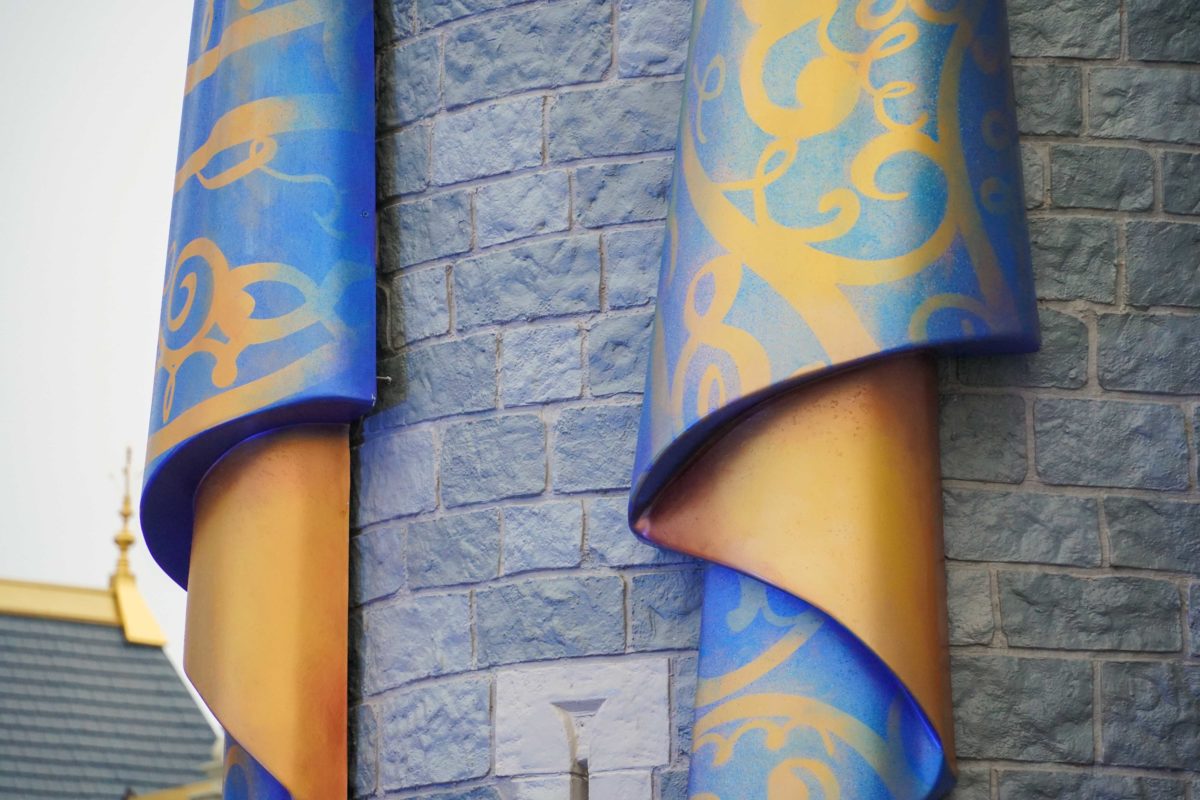 cinderella-castle-50th-decor-03-22244