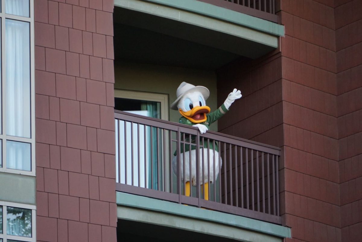 donald-duck-grand-californian-balcony-touch-of-disney1-7474498