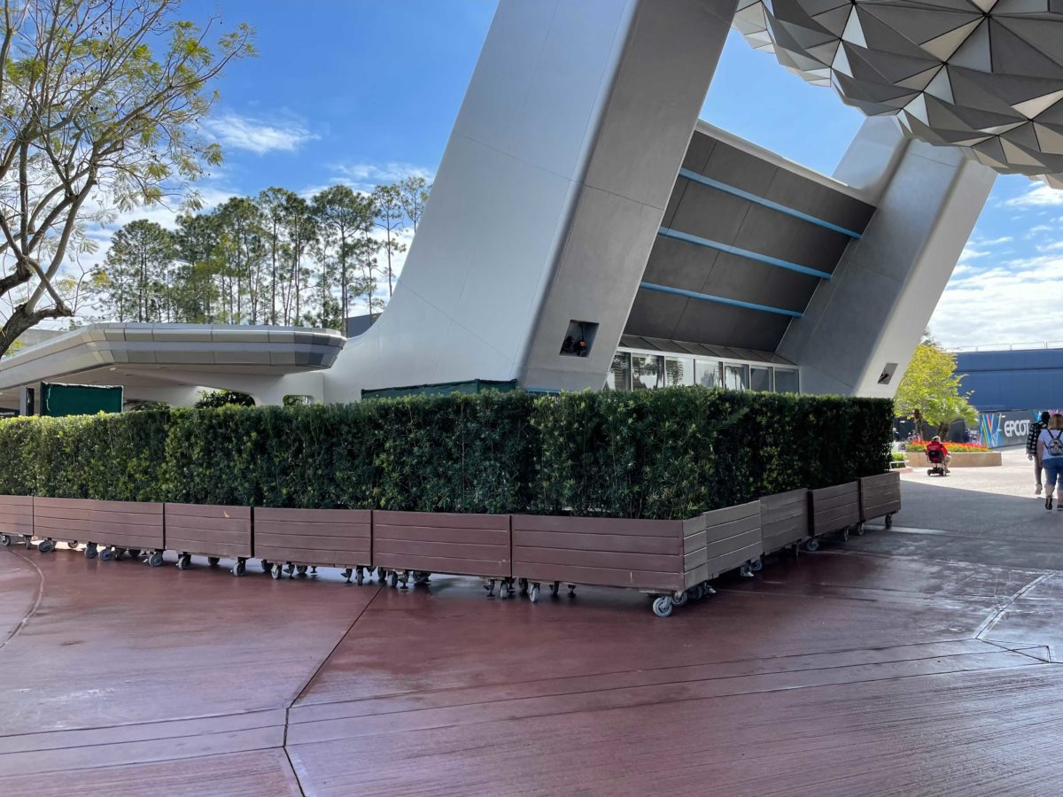 epcot-pavement-03-08-1