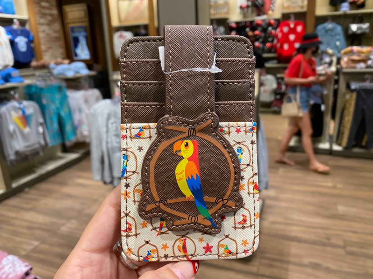 loungefly-cardholder-tiki