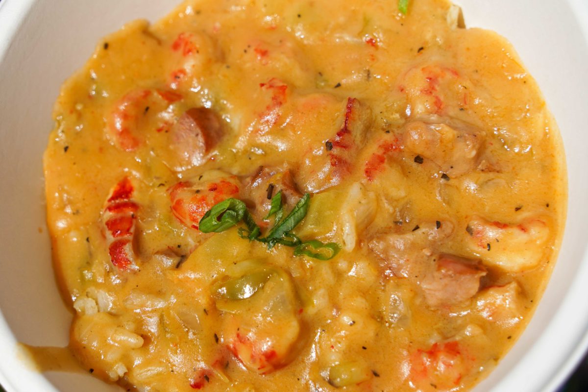 magnolia-terrace-flower-garden-2021-crawfish-etouffee-2
