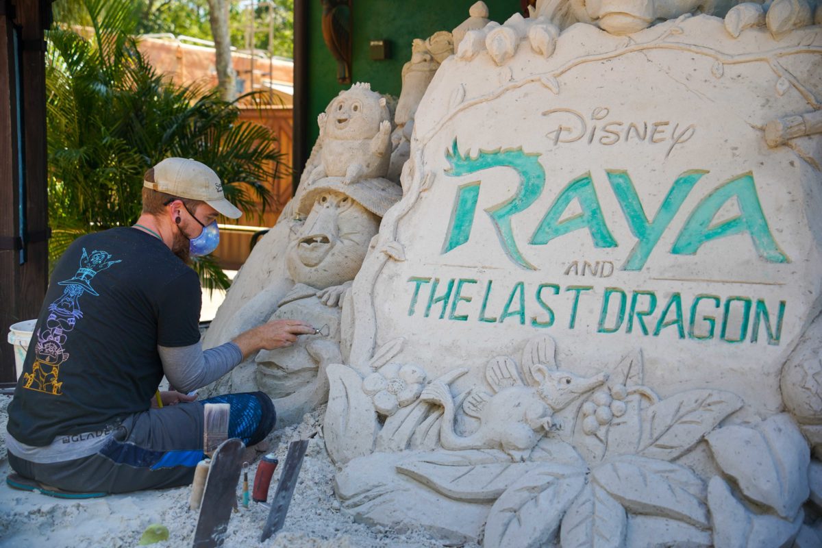raya-sand-sculpture-03-14-56