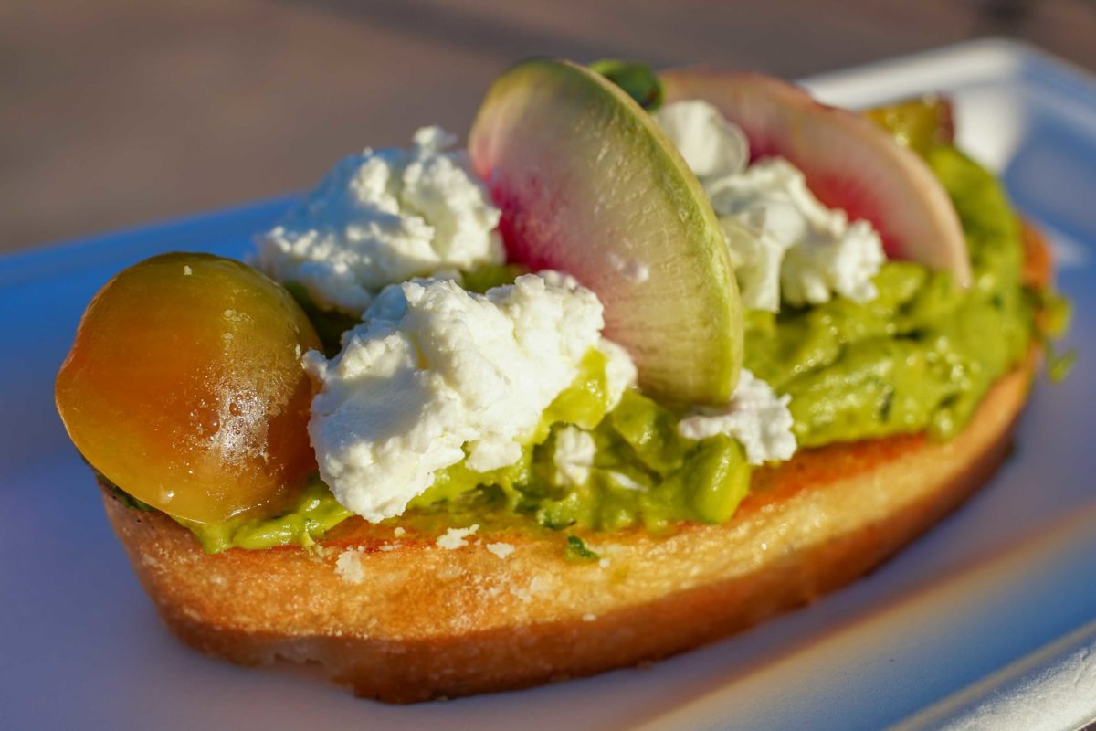 sunshine-griddle-flower-garden-2021-avocado-toast-2