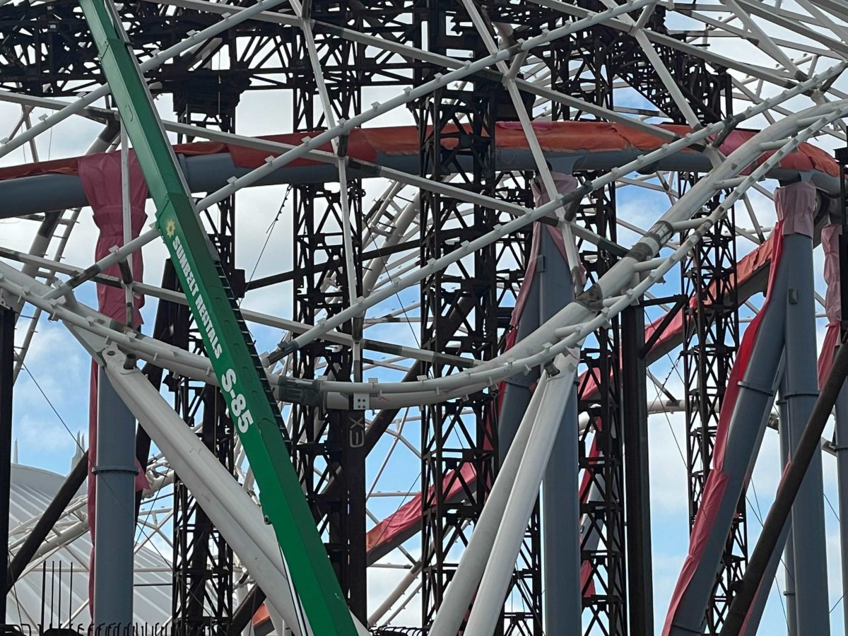 tron-lightcycle-run-construction-march-4-11