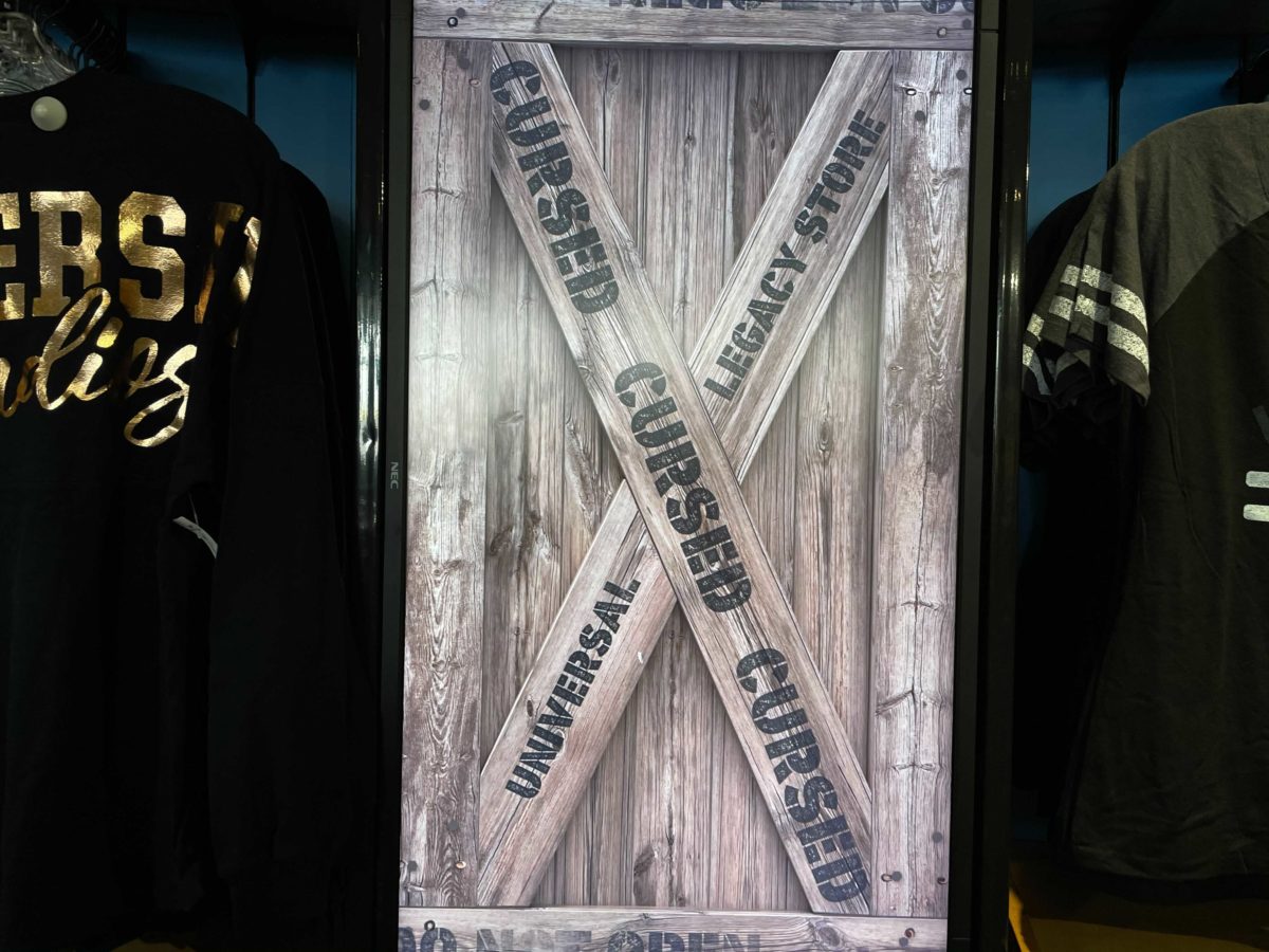 universal-legacy-store-20
