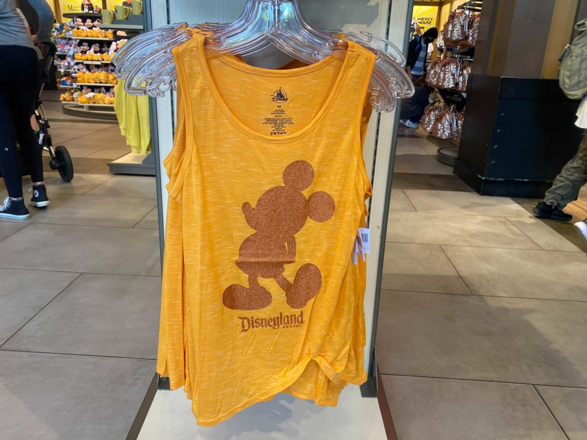 disneyland-apparel-2-9