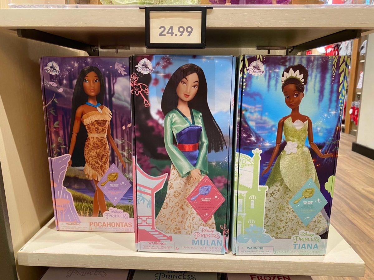 downtown-disney-district-plastic-free-packaging-classic-dolls-12-2512362