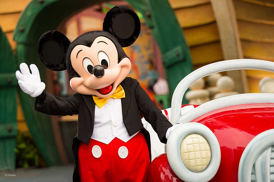mickey-disneyland-reopening-9510514