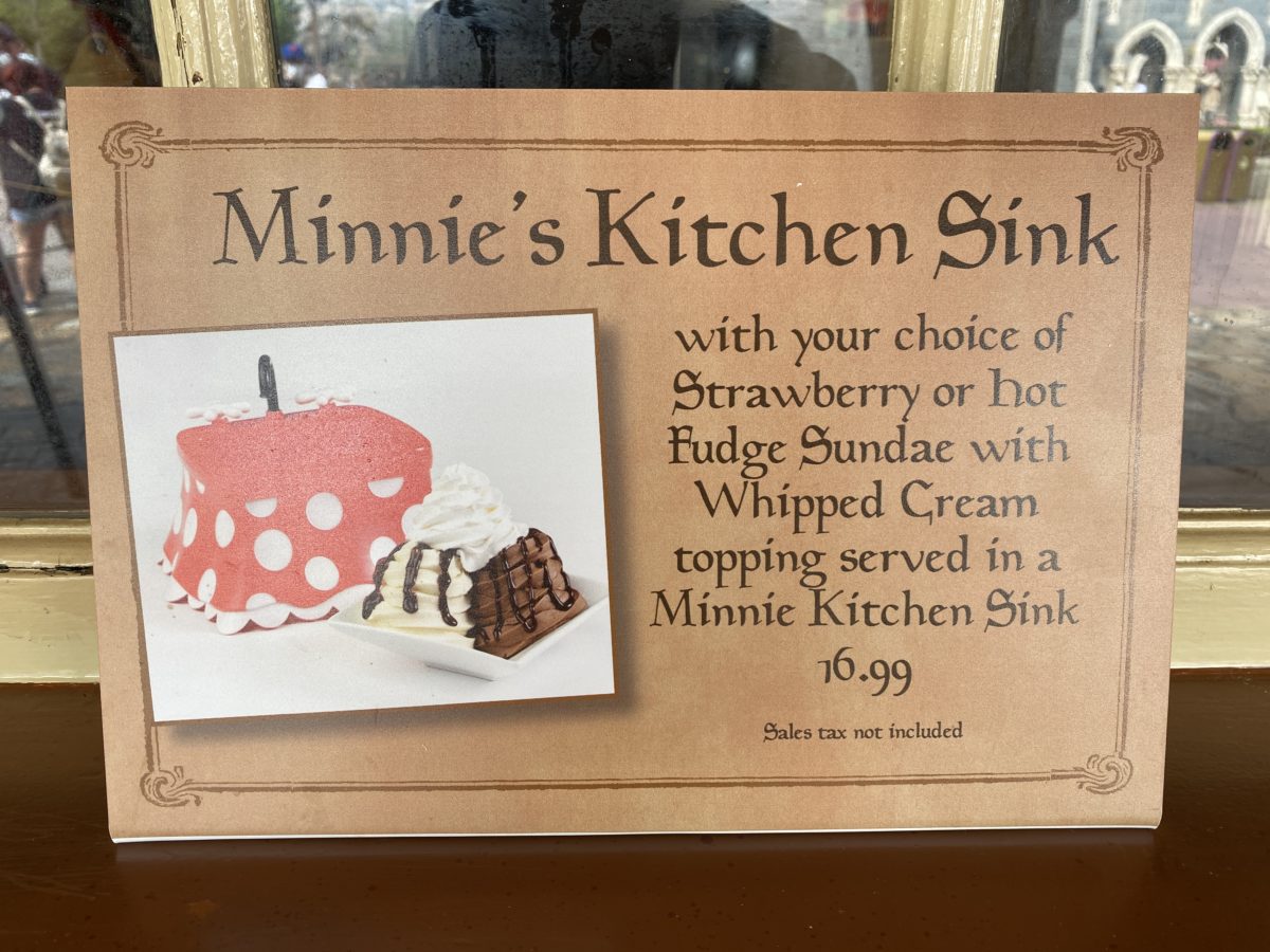 minnies-kitchen-sink-sundae-storybook-treats-magic-kingdom-04162021-4741823
