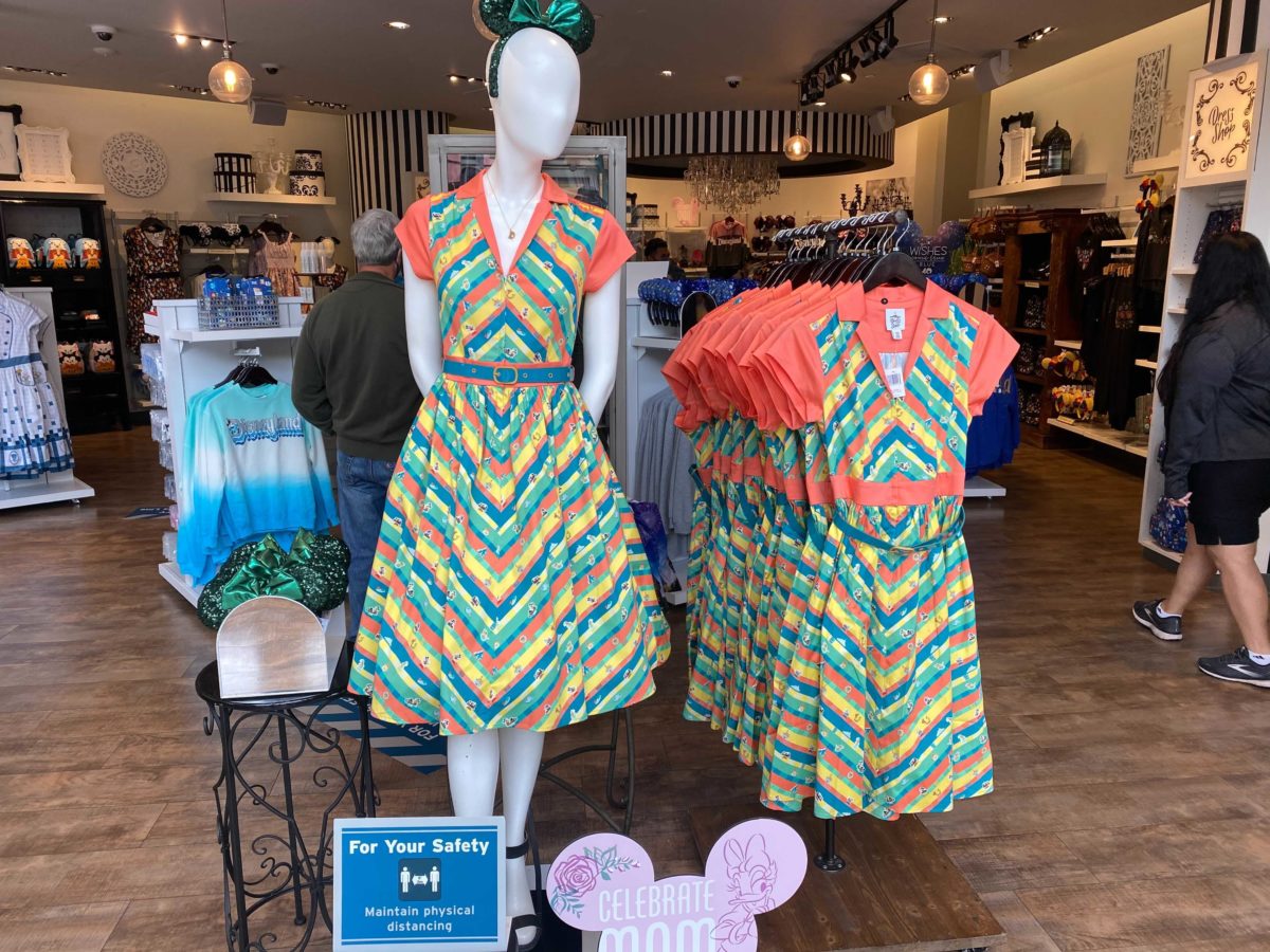 play-in-the-park-dress-shop-downtown-disney-district-1-2220214