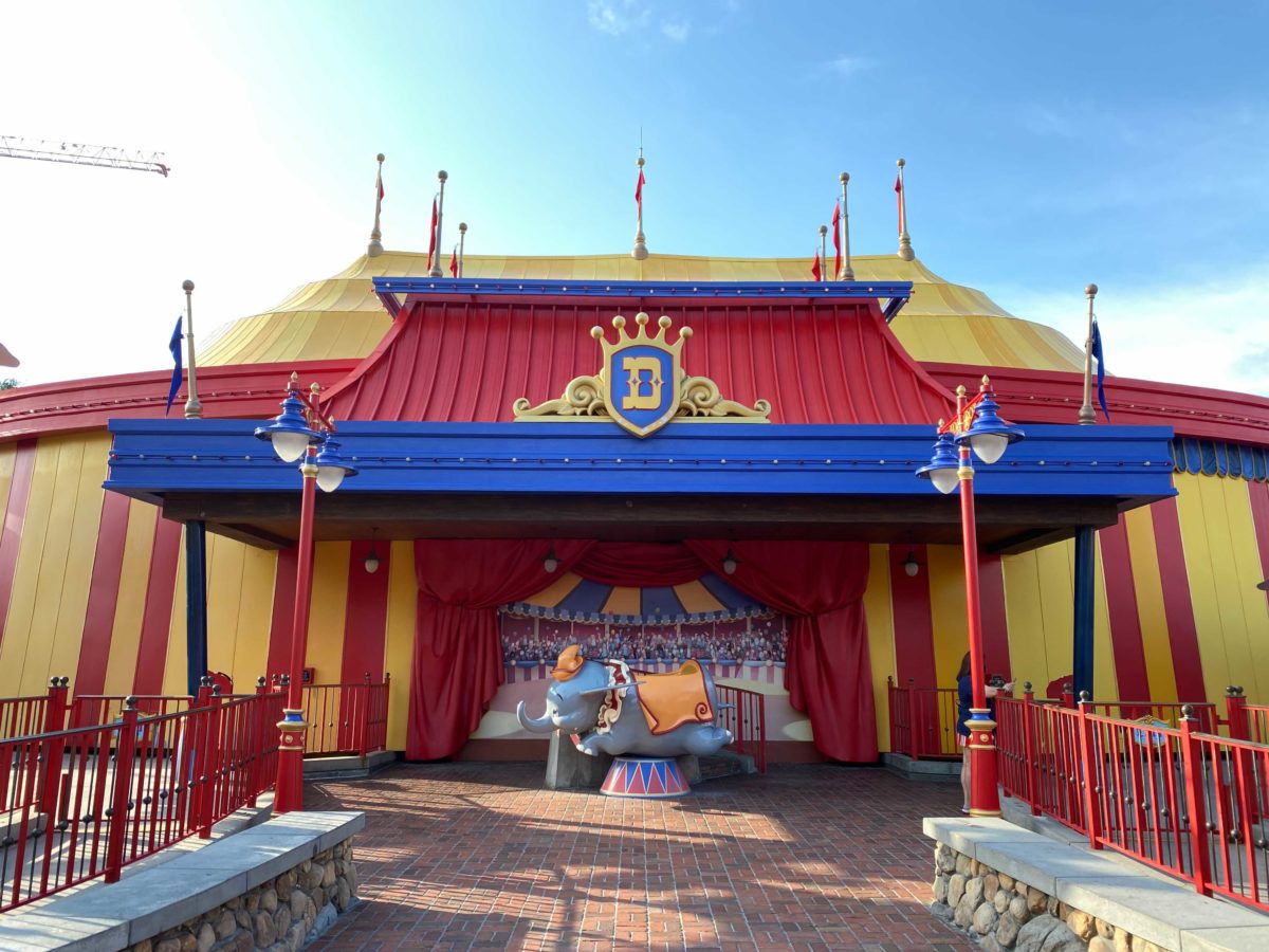 dumbo-flying-elephant-repainting-2
