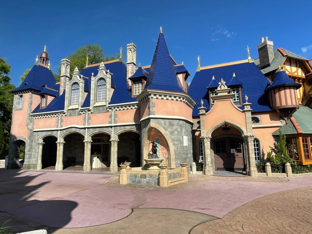 fantasyland-roofing-5
