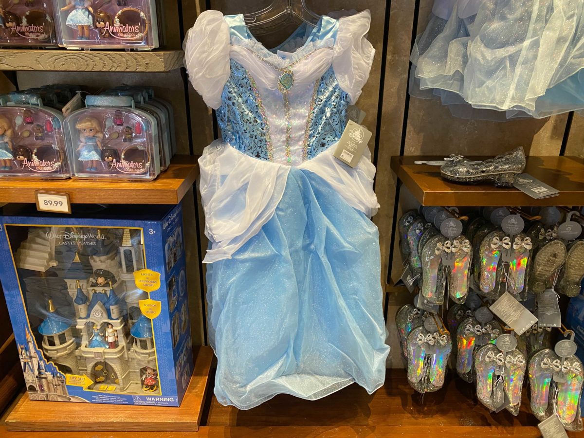 new-castle-collection-dresses-walt-disney-world-22