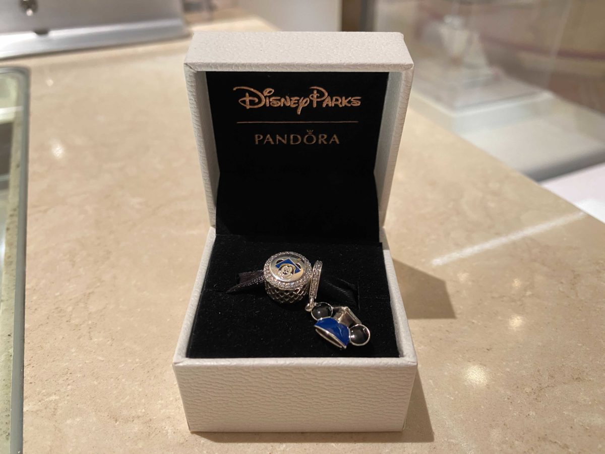 PHOTOS: New 2021 Graduation and Mother's Day Pandora Charms ...