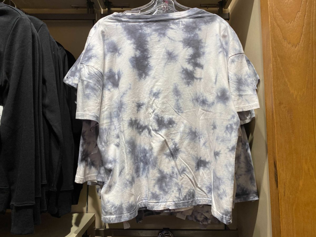 PHOTOS: New Tie-Dye Vintage Pirates of the Caribbean Apparel Drops ...